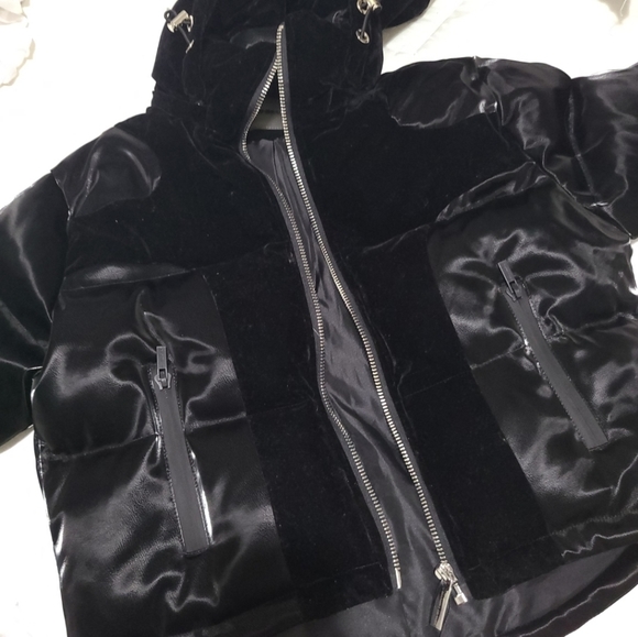 🔥 SATIN AND VELVET PUFFER JACKET - BLACK - size 10 🔥 - Picture 4 of 10